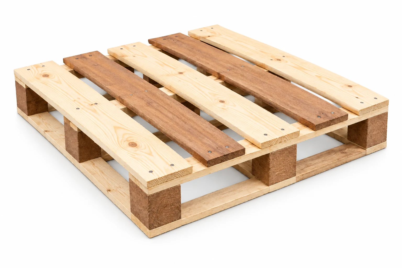 Representative mixed-wood pallet with varied timber grain and colour on a white background. Noble Pallets & Packaging, Pakistan.
